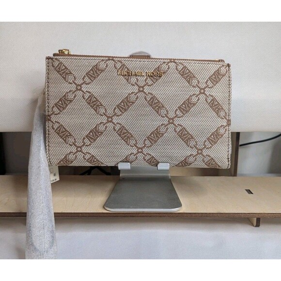 Michael Kors Jet Set Travel Double Zip Wristlet/Wallet- Natural/Luggage (Brown) - Picture 1 of 10